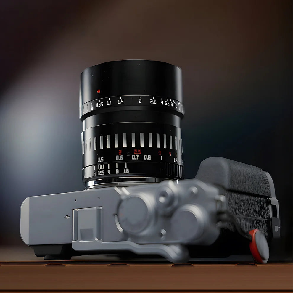 TTArtisan APS-C 50mm F0.95