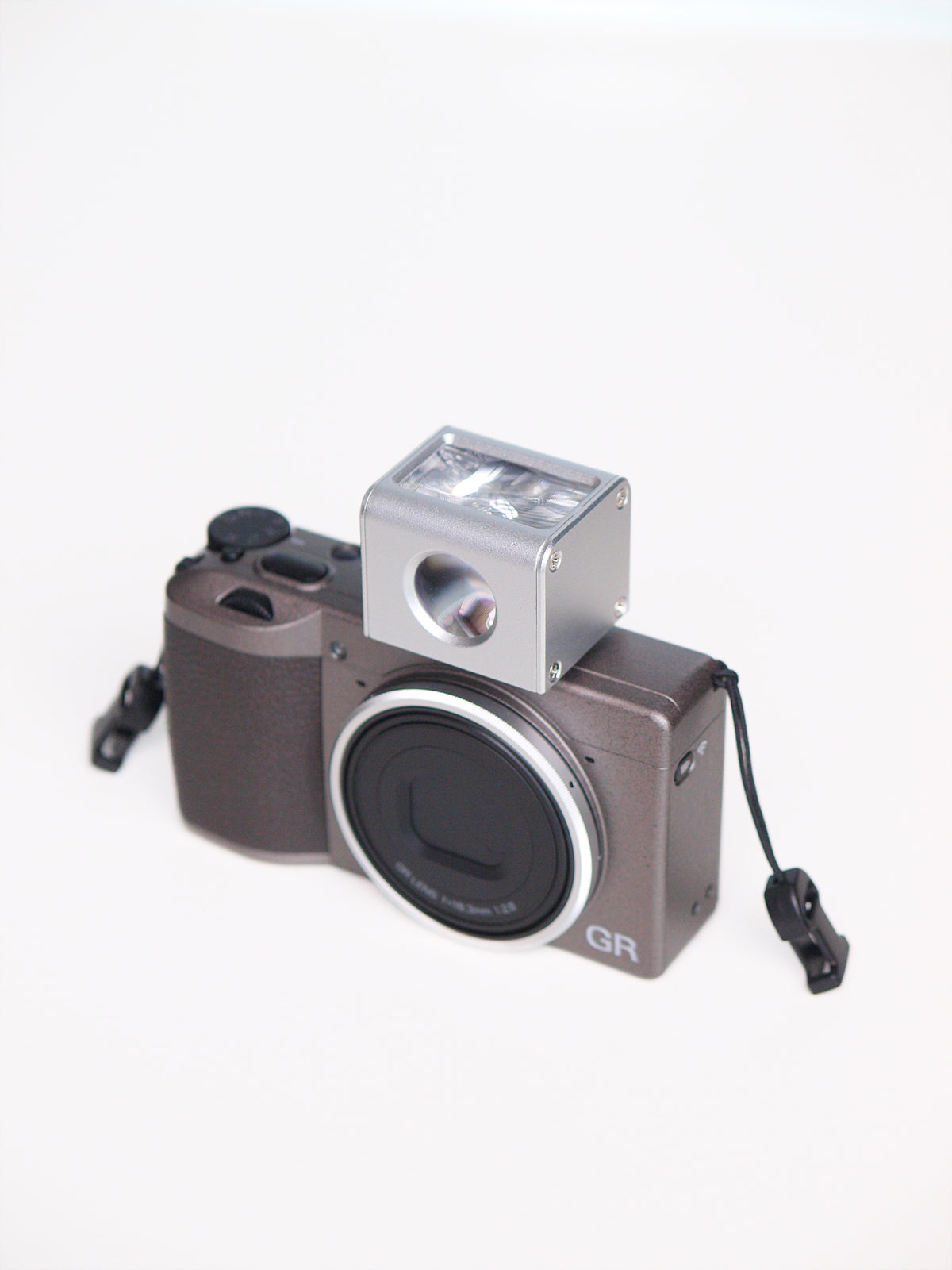 CHI Sight 28mm Optical Waist Level Viewfinder (35/50mm) - Silver | All Aluminum Built with Detachable Anti-Glare Hood, Adjustable Hot/Cold Shoe for Digital / Mirrorless / Film Cameras CHI Sight 28mm Optical Waist Level Viewfinder (35/50mm) - Silver | All Aluminum Built with Detachable Anti-Glare Hood, Adjustable Hot/Cold Shoe for Digital / Mirrorless / Film Cameras