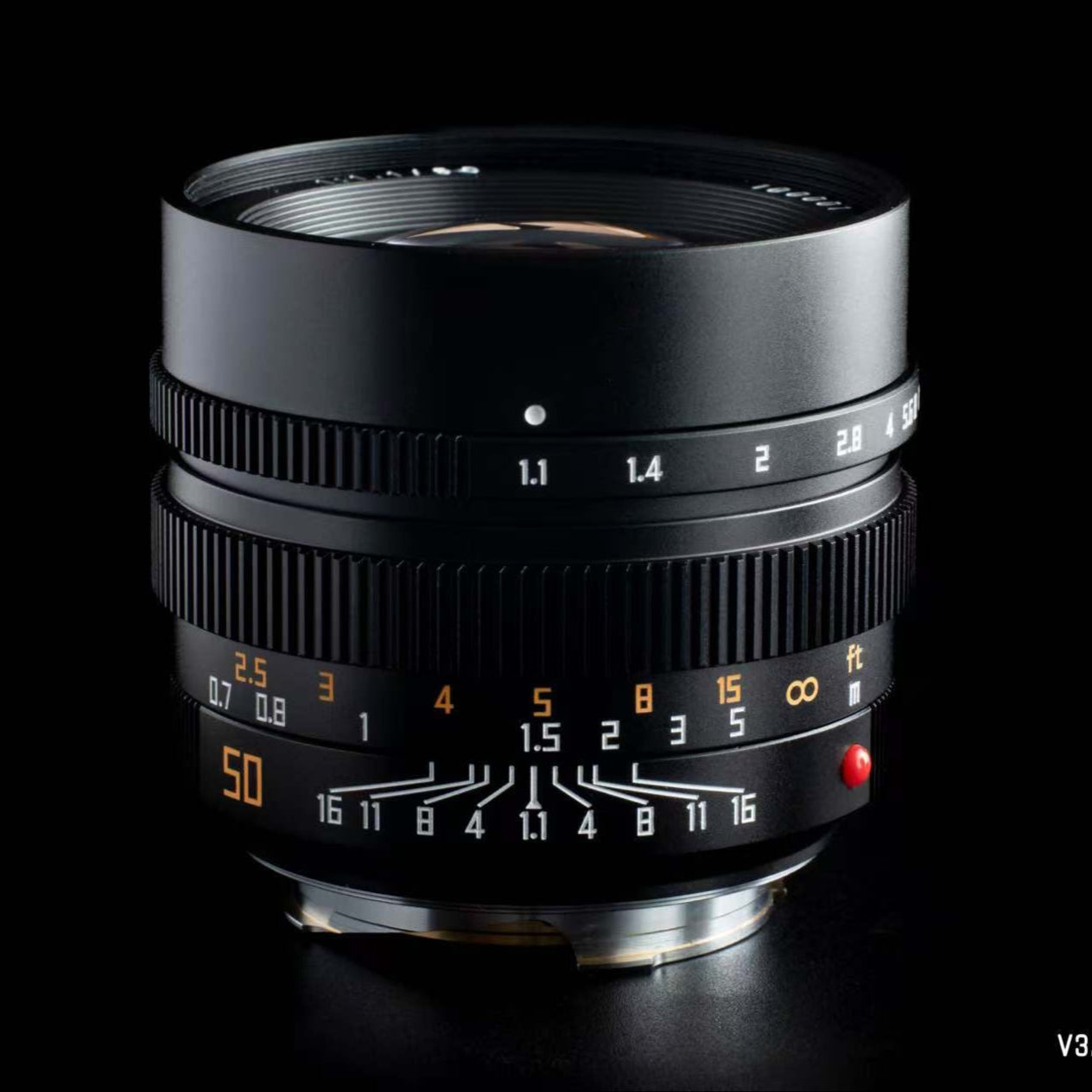 Lee Works | 50mm f1.1 for Leica M