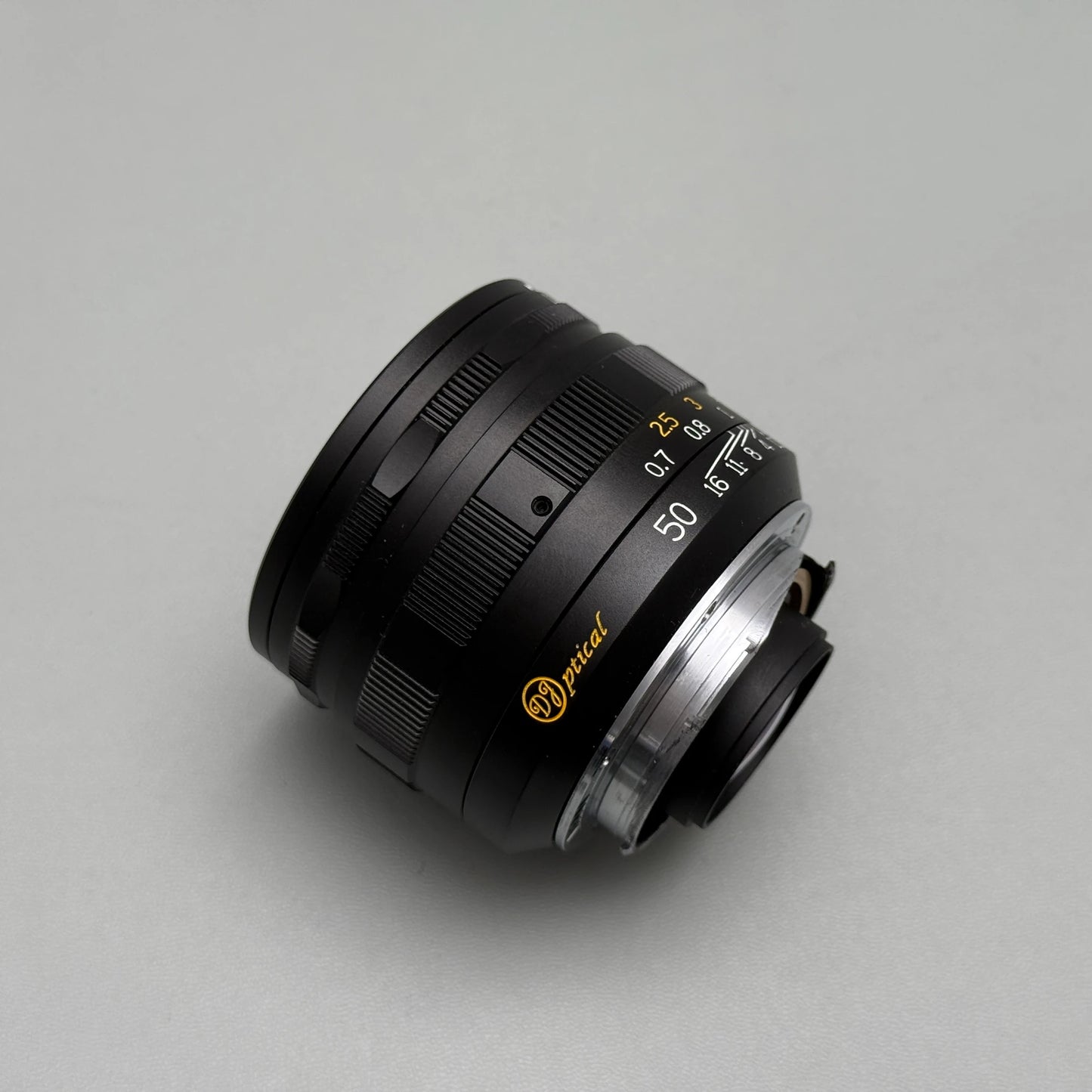 LAILENS | Leica M Lens | 50mm F1.1