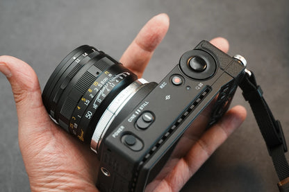 LAILENS | Leica M Lens | 50mm F1.1